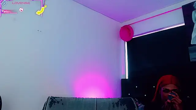 Kendall hornyy online show from 05-20-26, 07:33