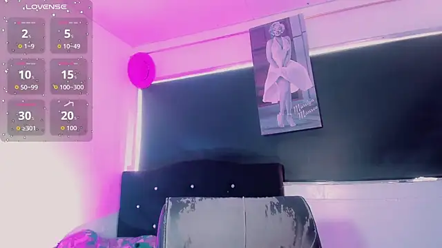 Kendall hornyy online show from 03-27-26, 09:27