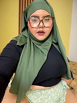 Snapshot of _Shara_Handal_ chatting on 02-04-26, 07:03 Shara Handal online show from 02-04-26, 07:03