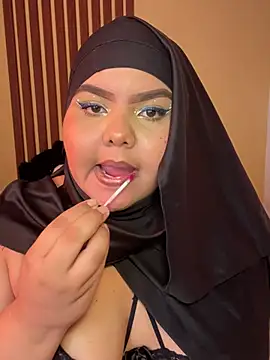  Shara Handal  online show from 05-10-26, 11:36