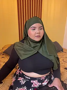  Shara Handal  online show from 10-11-25, 08:10