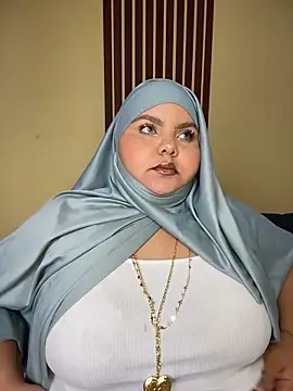  Shara Handal  online show from 06-04-26, 09:14