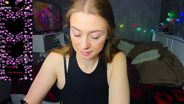 Demure Smile online show from 11-20-25, 06:58