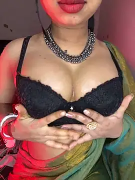 Hot-sexy222 online show from 02-17-26, 04:37