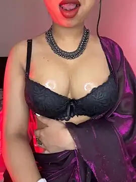Hot-sexy222 online show from 05-13-26, 01:34