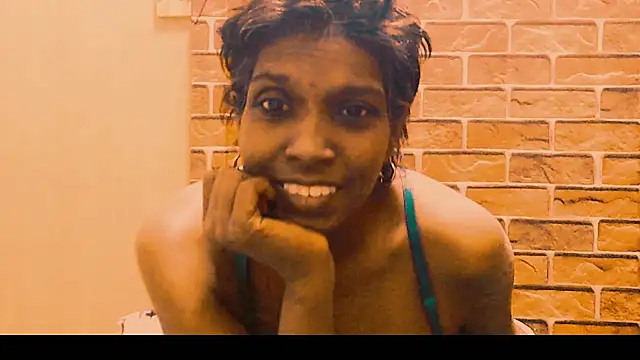 Snapshot of Fuckable_Nasty_MILF chatting on 06-24-26, 04:33 Fuckable Nasty MILF online show from 06-24-26, 04:33