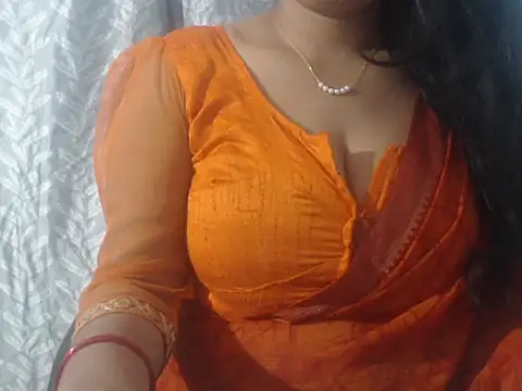 cute-priy online show from 12-04-25, 05:17