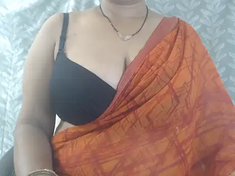 cute-priy online show from 07-08-26, 05:30