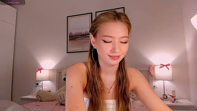 Snapshot of diana_nier chatting on 06-05-26, 07:30 diana nier online show from 06-05-26, 07:30