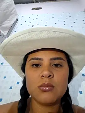 sexy-latin10 online show from 11-01-25, 03:02