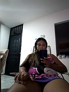 sexy-latin10 online show from 04-05-26, 02:07