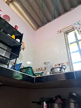 sexy-latin10 online show from 10-23-25, 03:54