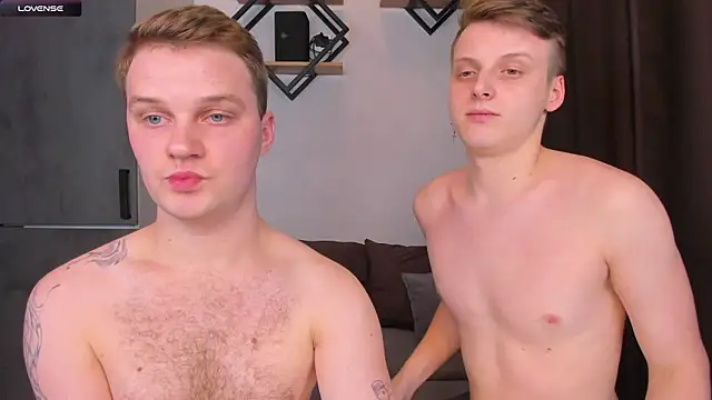 Snapshot of shyguysssss chatting on 03-01-25, 02:23 shyguysssss online show from 03-01-25, 02:23