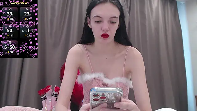 Lia  meow online show from 02-12-25, 12:22