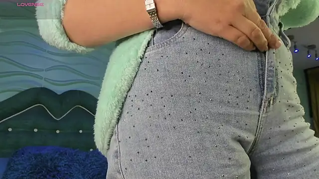 BarbaraTyleer online show from 02-17-26, 12:57