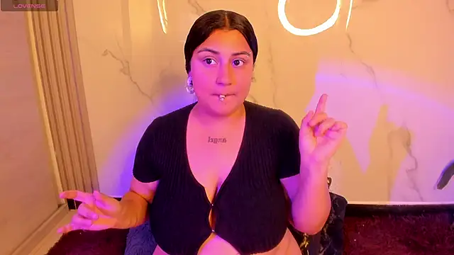 dayan silva  online show from 05-02-26, 04:07