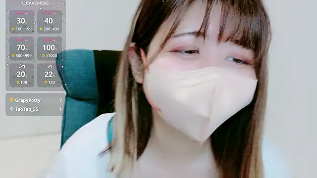 MoMoka jp online show from 04-21-26, 12:12