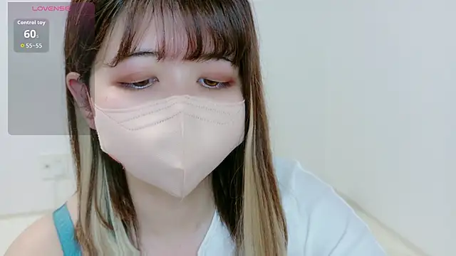 MoMoka jp online show from 04-26-26, 12:02