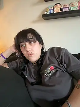 ThicBunz online show from 11-27-25, 04:18