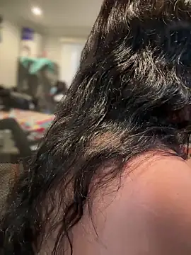 ThicBunz online show from 11-10-25, 04:23