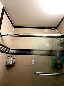 ThicBunz online show from 12-20-25, 02:42