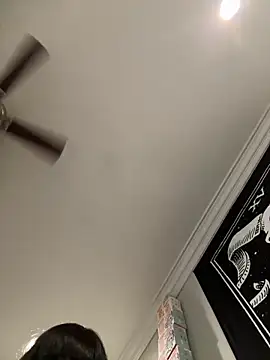 ThicBunz online show from 12-16-25, 10:47