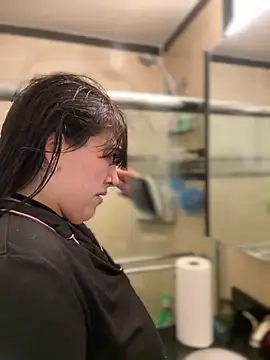 ThicBunz online show from 11-22-25, 04:06