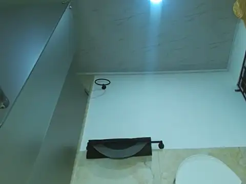 Snapshot of hornymilf_69xxx chatting on 11-21-25, 09:36 hornymilf 69xxx online show from 11-21-25, 09:36