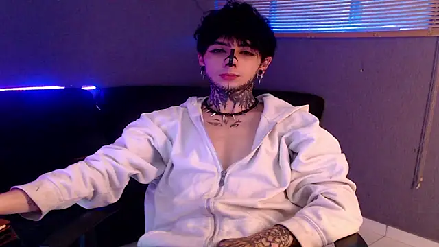 Snapshot of Andy_bapho chatting on 10-11-25, 04:08 Andy bapho online show from 10-11-25, 04:08