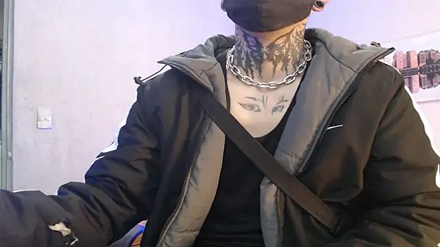 Snapshot of Andy_bapho chatting on 02-27-25, 02:43 Andy bapho online show from 02-27-25, 02:43