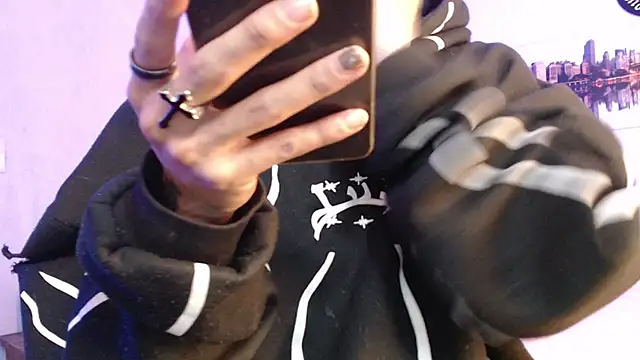 Snapshot of Andy_bapho chatting on 02-21-25, 03:21 Andy bapho online show from 02-21-25, 03:21