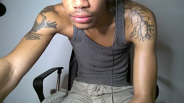 Skinnyblackman online show from 07-11-26, 04:02