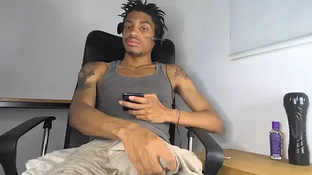 Skinnyblackman online show from 05-22-26, 04:21