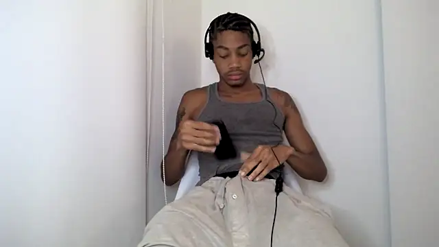 Skinnyblackman online show from 10-02-25, 02:37