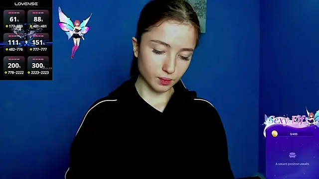 Luxuryalma online show from 02-14-25, 07:17