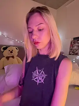  urbestie  online show from 06-26-26, 10:59