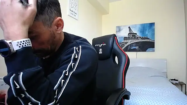 amydamarw online show from 04-11-26, 07:45