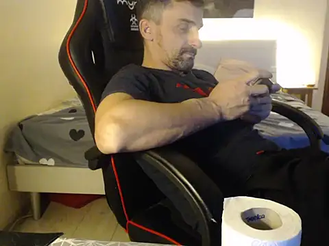 amydamarw online show from 02-08-26, 06:27