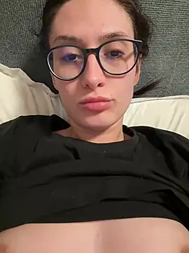 MiaJeanns online show from 03-17-25, 09:13