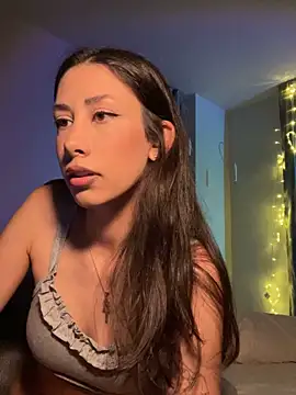 Sophiehii online show from 05-09-26, 01:36
