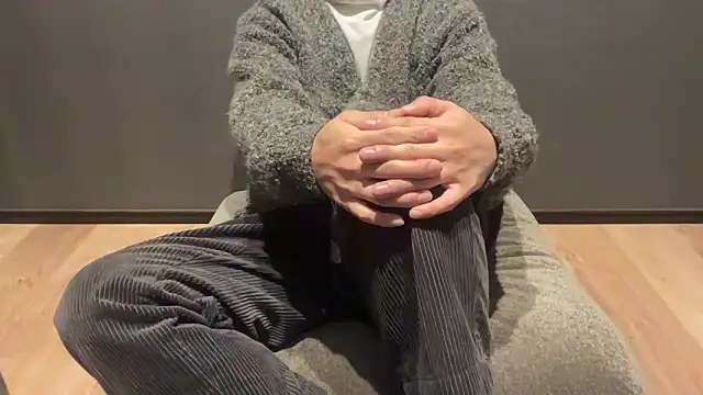 atom0407 online show from 03-08-25, 05:49