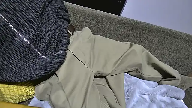 atom0407 online show from 12-14-24, 04:52