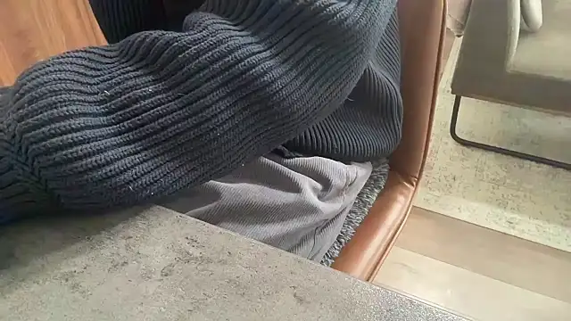 atom0407 online show from 03-10-26, 02:15