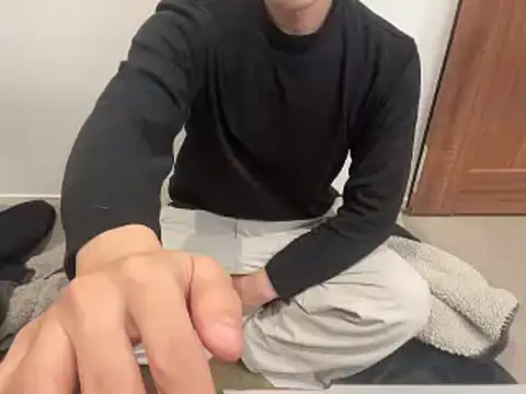 atom0407 online show from 12-06-24, 04:44