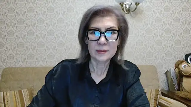 Elegant00Lady online show from 11-12-25, 02:21