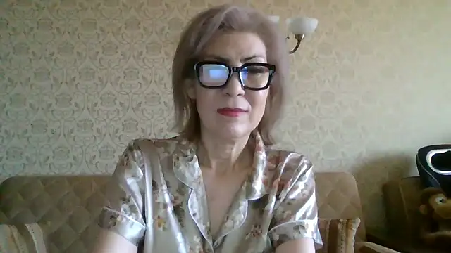 Elegant00Lady online show from 07-12-26, 03:51