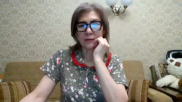 Elegant00Lady online show from 12-16-25, 04:22