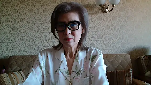 Elegant00Lady online show from 11-24-25, 03:17