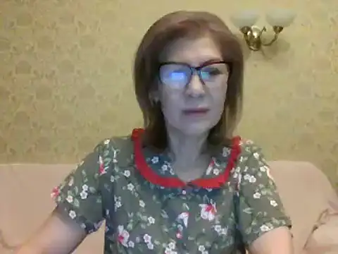 Snapshot of Elegant00Lady chatting on 01-14-25, 03:04 Elegant00Lady online show from 01-14-25, 03:04