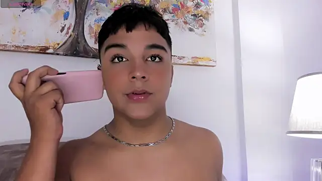 Snapshot of Seductivo_jr chatting on 02-27-25, 03:08 Seductivo jr online show from 02-27-25, 03:08
